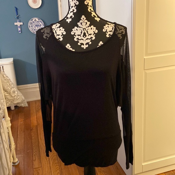 3/$25🛍 Arden B. Top with sheer sleeves - Picture 1 of 9
